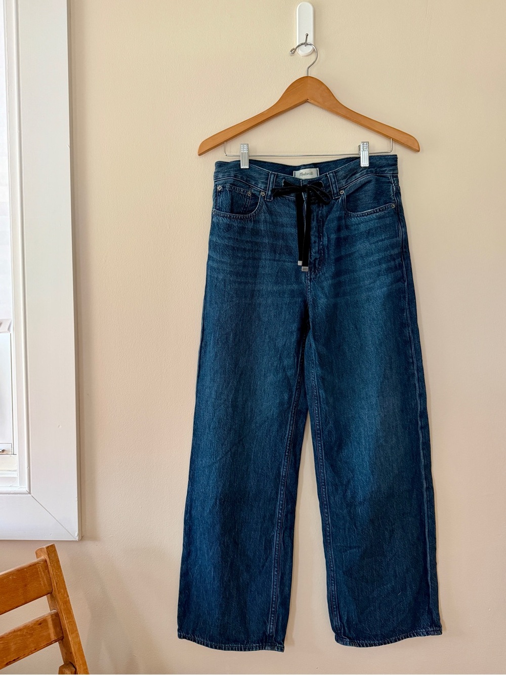 Madewell The Low-Slung Baggy Jean in Airy Denim